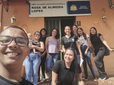 Um mergulho no mundo da Educação Infantil:  Visita à creche enriquece a formação dos futuros pedagogos!